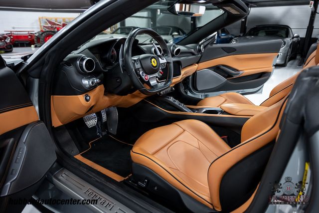 2019 Ferrari Portofino Convertible - 23076161 - 59
