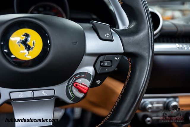 2019 Ferrari Portofino Convertible - 23076161 - 64