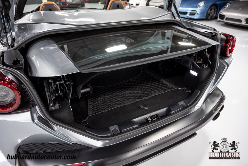 2019 Ferrari Portofino Convertible - 23076161 - 88