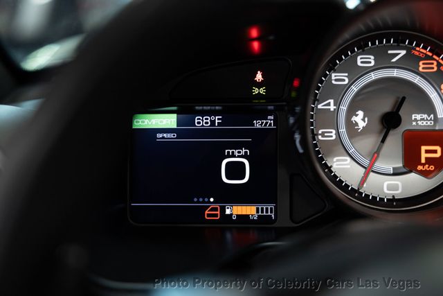 2019 Ferrari Portofino Convertible - 22989785 - 48