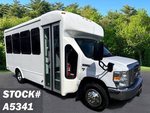 2019 Ford E350 Non-CDL Shuttle Bus For Sale For Adults Seniors Church & Worker Transport - 22546232 - 0