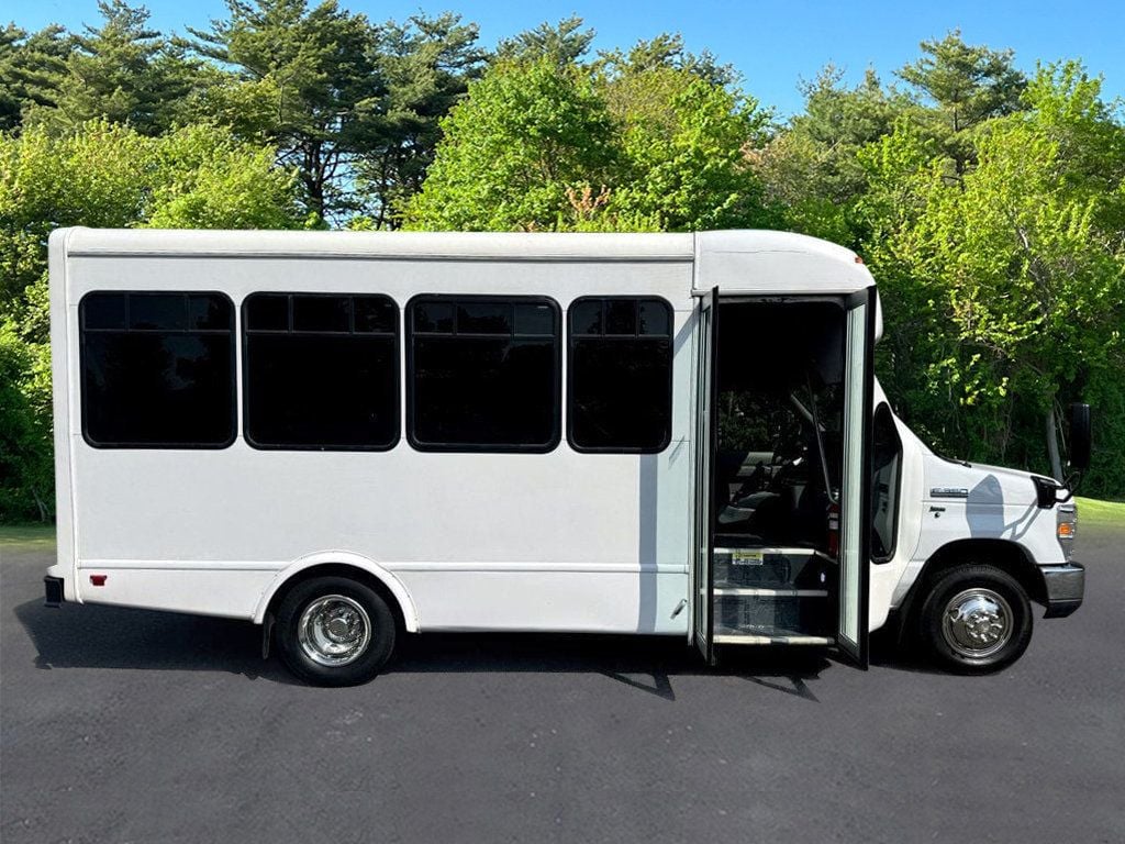 2019 Ford E350 Non-CDL Shuttle Bus For Sale For Adults Seniors Church & Worker Transport - 22546232 - 10