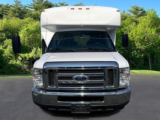 2019 Ford E350 Non-CDL Shuttle Bus For Sale For Adults Seniors Church & Worker Transport - 22546232 - 1