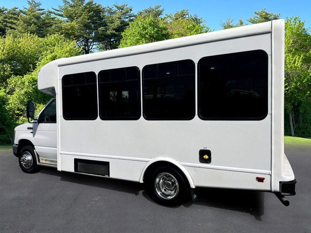 2019 Ford E350 Non-CDL Shuttle Bus For Sale For Adults Seniors Church & Worker Transport - 22546232 - 4