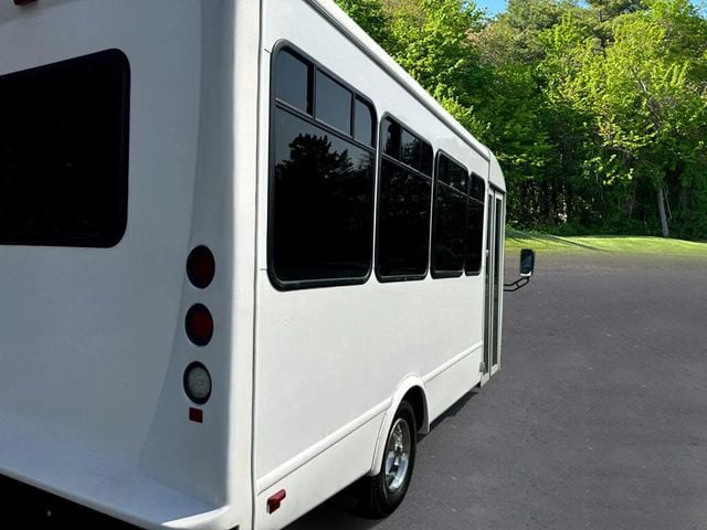 2019 Ford E350 Non-CDL Shuttle Bus For Sale For Adults Seniors Church & Worker Transport - 22546232 - 7