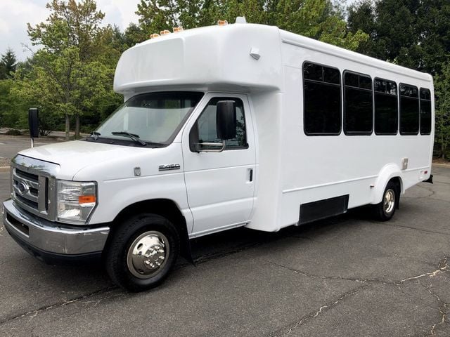 2019 Ford E450 Non-CDL Wheelchair Shuttle Bus For Sale For Adults Medical Transport Mobility ADA Handicapped - 23083932 - 2