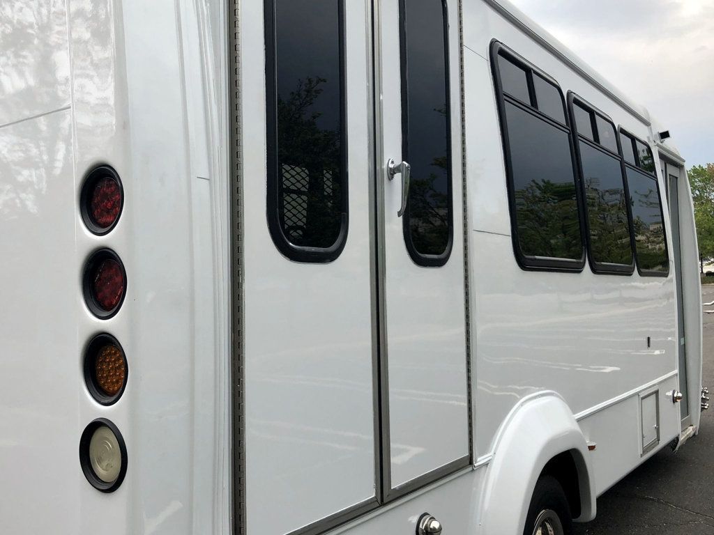 2019 Ford E450 Non-CDL Wheelchair Shuttle Bus For Sale For Adults Medical Transport Mobility ADA Handicapped - 23083932 - 6