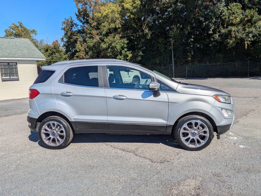 2019 Ford EcoSport Titanium photo 2