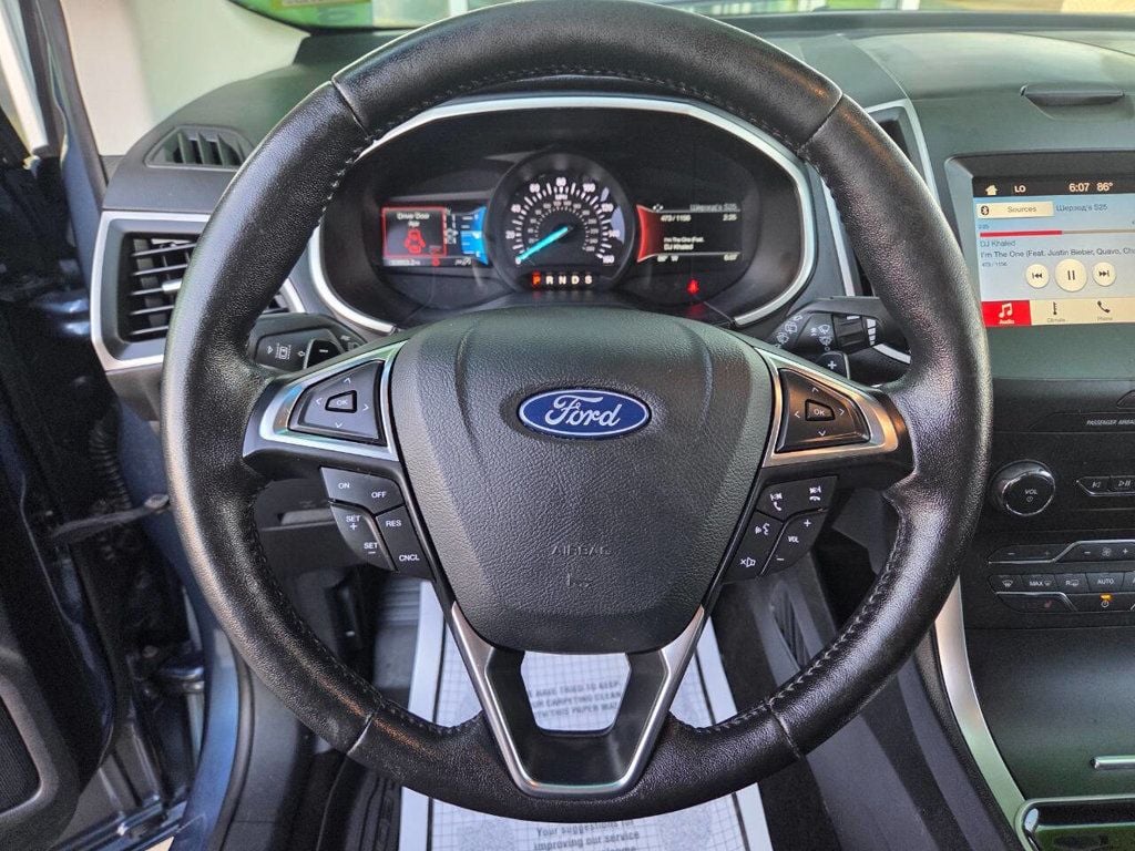 2019 Ford Edge SEL photo 25