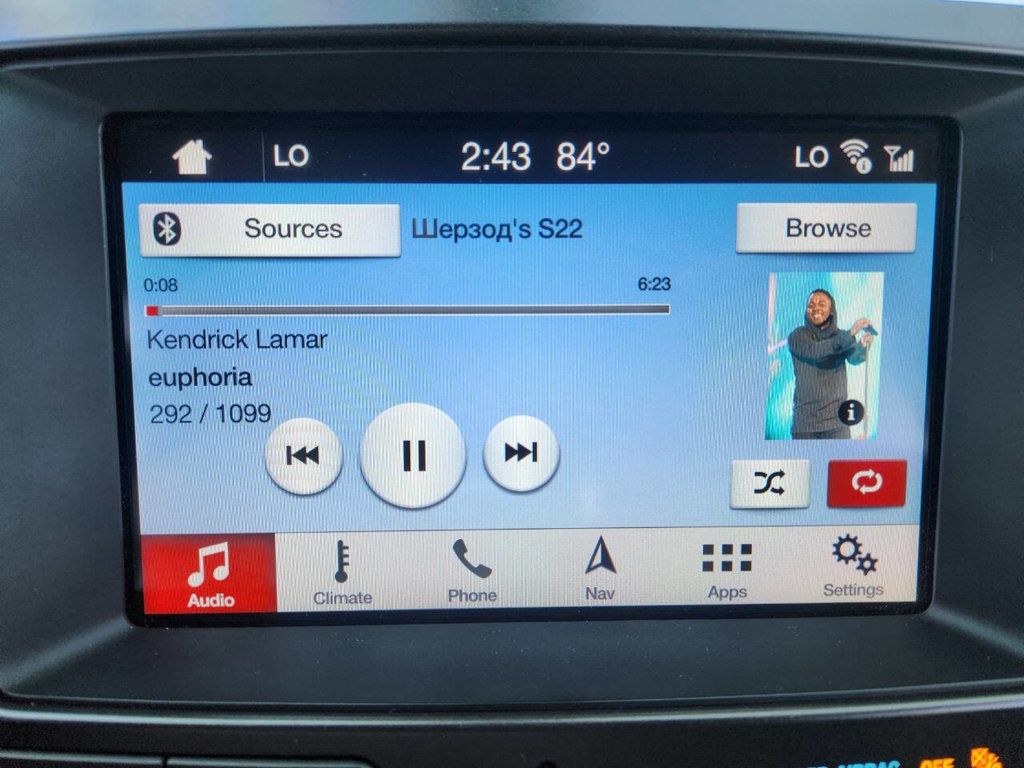 2019 Ford Edge SEL photo 32