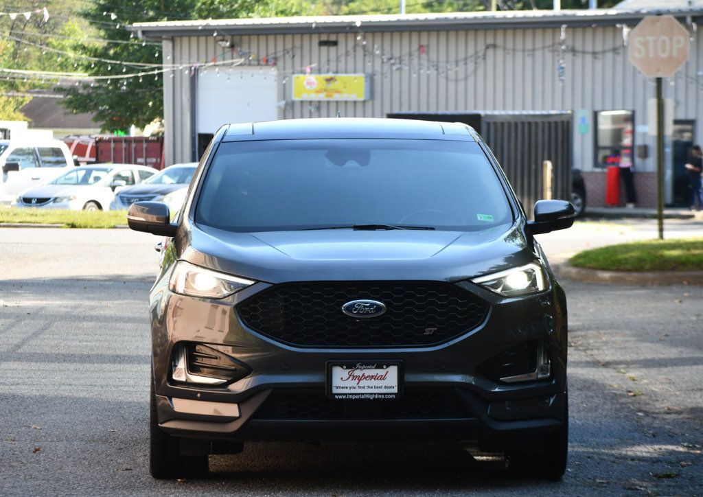 2019 Ford Edge ST photo 2