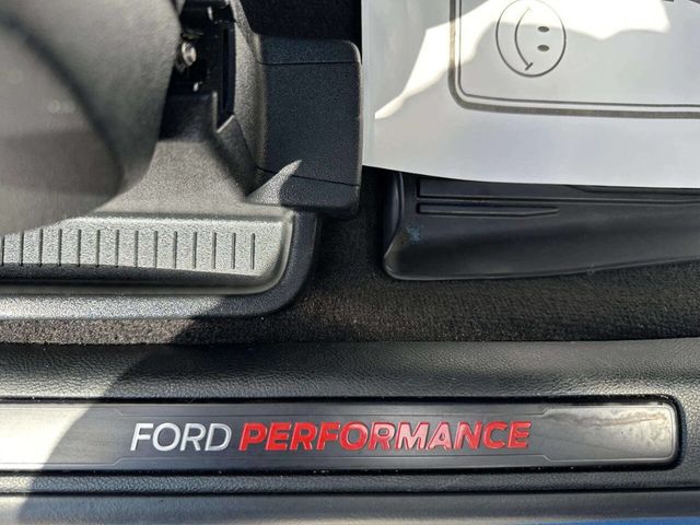 2019 Ford Edge ST AWD - 23034161 - 17