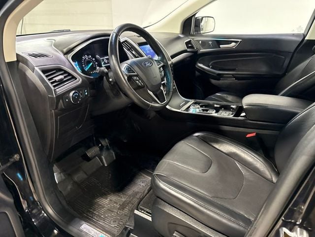 2019 Ford Edge Titanium AWD - 23022567 - 21