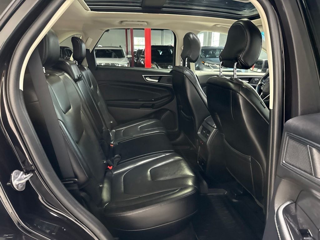 2019 Ford Edge Titanium AWD - 23022567 - 32
