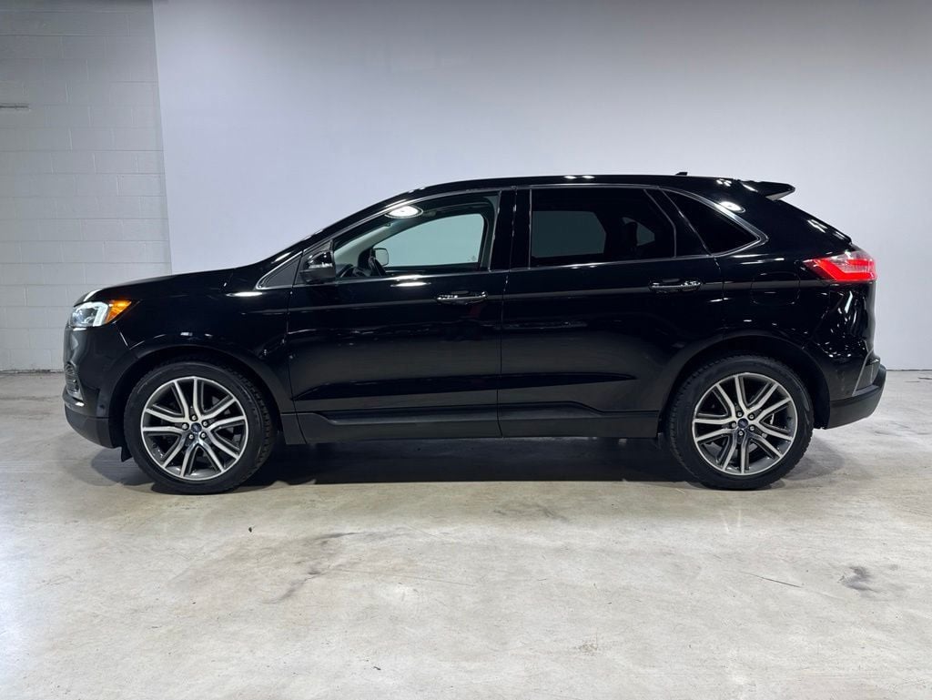 2019 Ford Edge Titanium AWD - 23022567 - 3