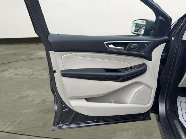 2019 Ford Edge Titanium AWD - 23007414 - 9