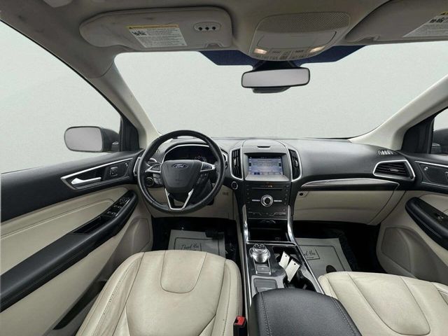 2019 Ford Edge Titanium AWD - 23007414 - 19