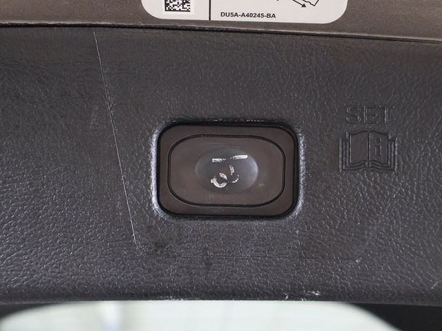 2019 Ford Edge Titanium AWD - 22989463 - 23