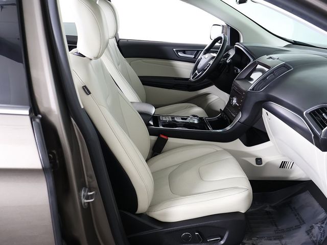 2019 Ford Edge Titanium AWD - 22989463 - 36