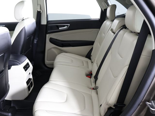 2019 Ford Edge Titanium AWD - 22989463 - 39