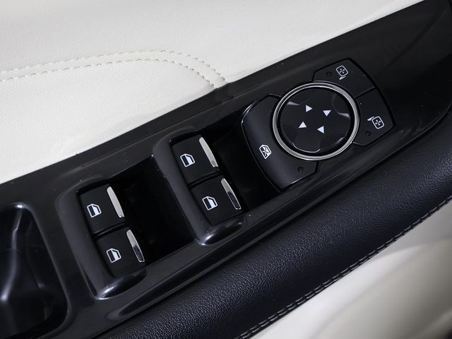 2019 Ford Edge Titanium AWD - 22989463 - 43