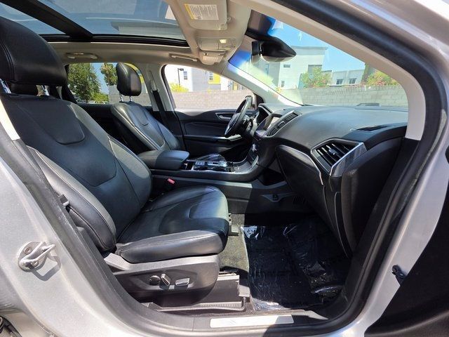 2019 Ford Edge Titanium AWD - 22883788 - 9