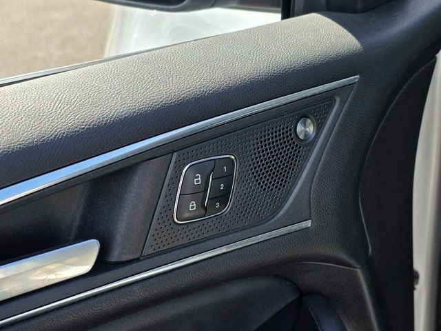 2019 Ford Edge Titanium AWD - 22883788 - 22