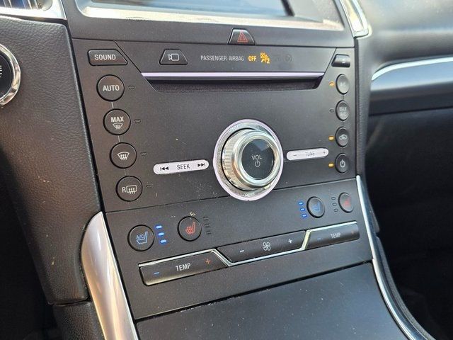 2019 Ford Edge Titanium AWD - 22883788 - 28
