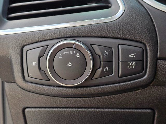 2019 Ford Edge Titanium AWD - 22883788 - 36