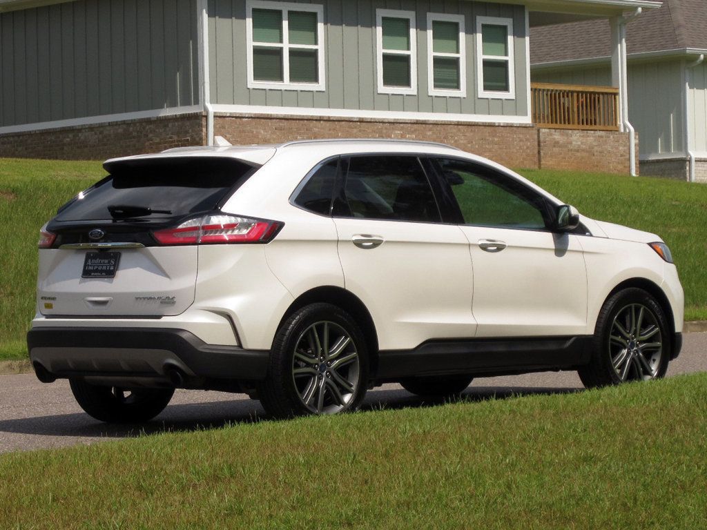2019 Ford Edge Titanium photo 5