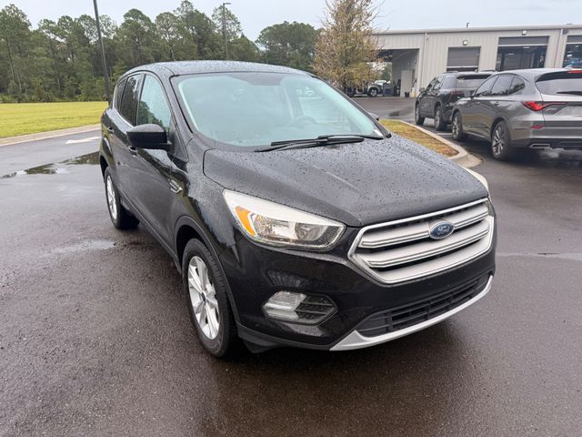 2019 Ford Escape 4WD SE - 23090641 - 18