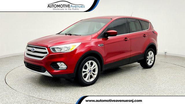 2019 Ford Escape SE - 23011407 - 0