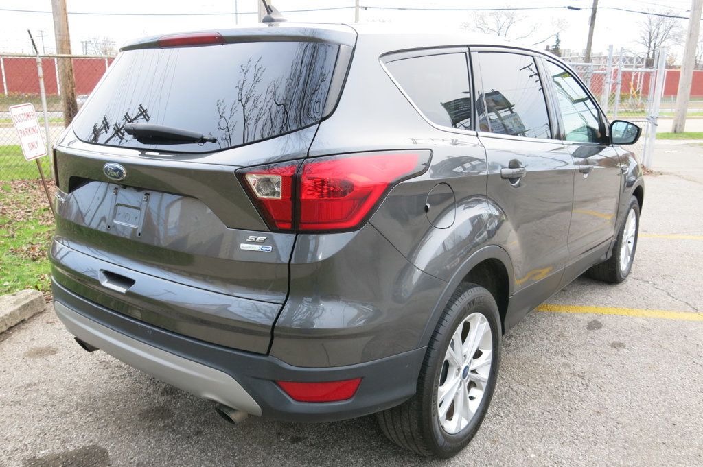 2019 Ford Escape SE 4WD - 22691082 - 3