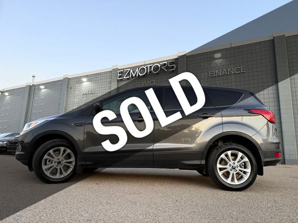 2019 Ford Escape SE 4WD - 22863274 - 0