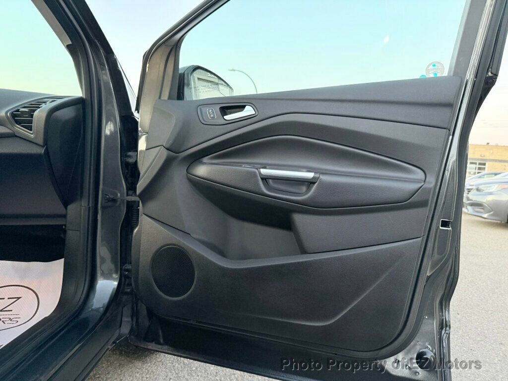 2019 Ford Escape SE 4WD - 22863274 - 23