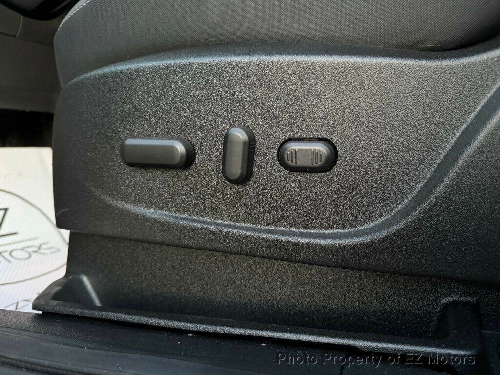 2019 Ford Escape SE 4WD - 22863274 - 27