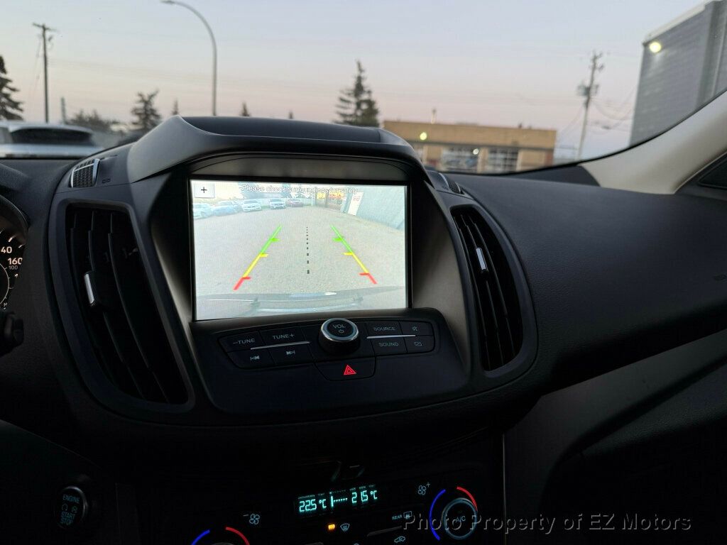 2019 Ford Escape SE 4WD - 22863274 - 34
