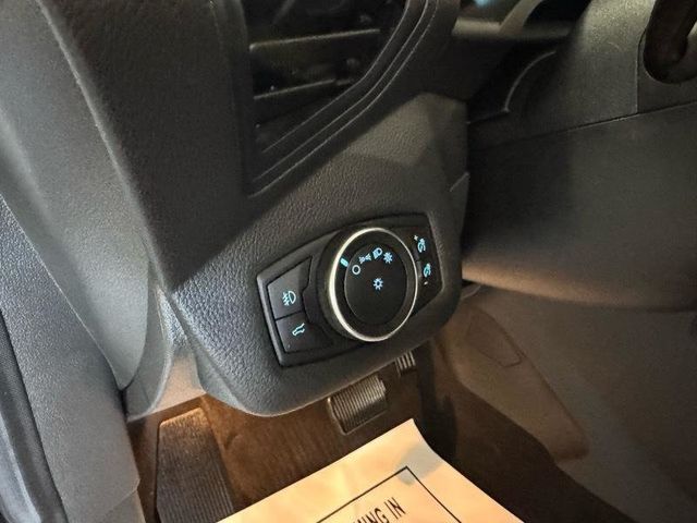 2019 Ford Escape SE 4WD - 23030872 - 13