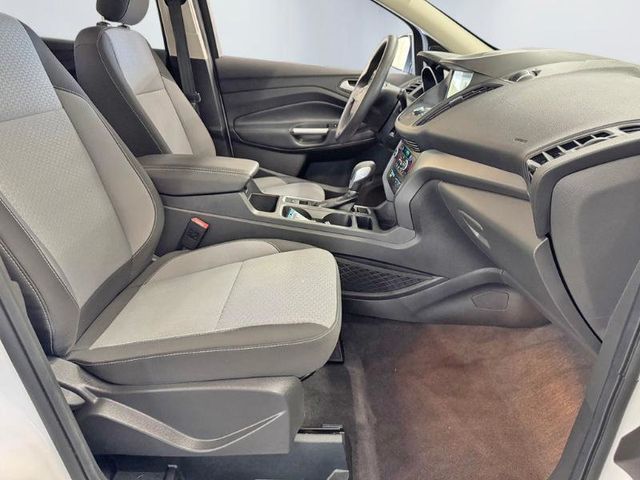 2019 Ford Escape SE 4WD - 23030872 - 23