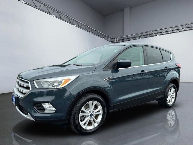 2019 Ford Escape SE 4WD - 23031701 - 9