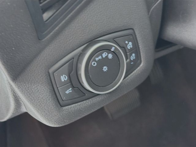 2019 Ford Escape SE 4WD - 23008143 - 9