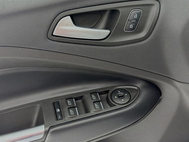 2019 Ford Escape SE 4WD - 23008143 - 17