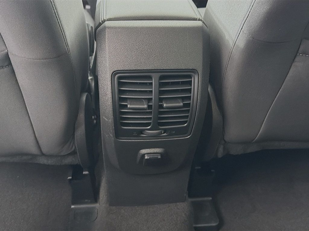 2019 Ford Escape SE 4WD - 23008143 - 24