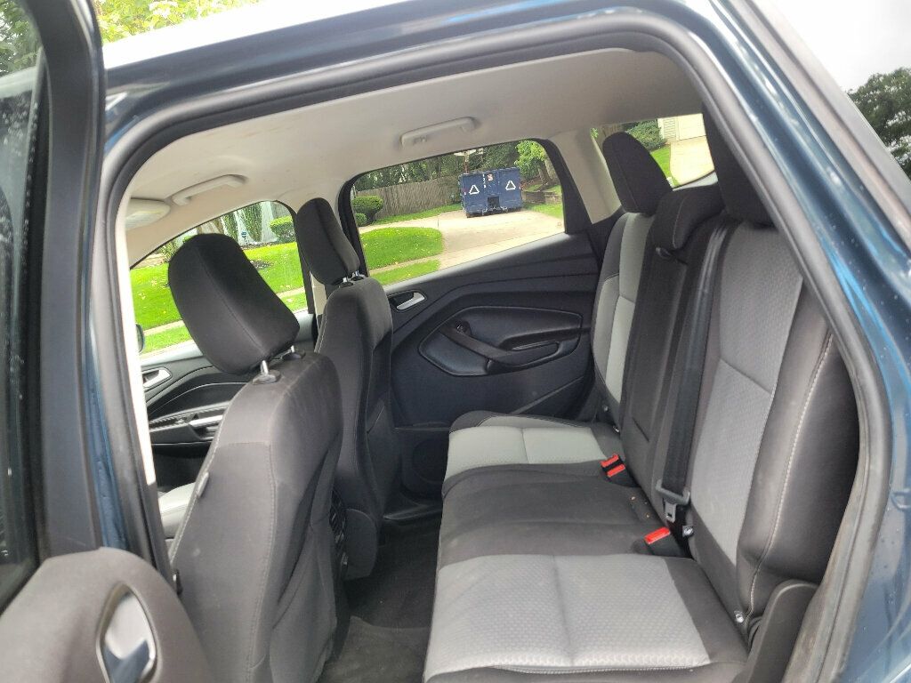 2019 Ford Escape SE photo 12