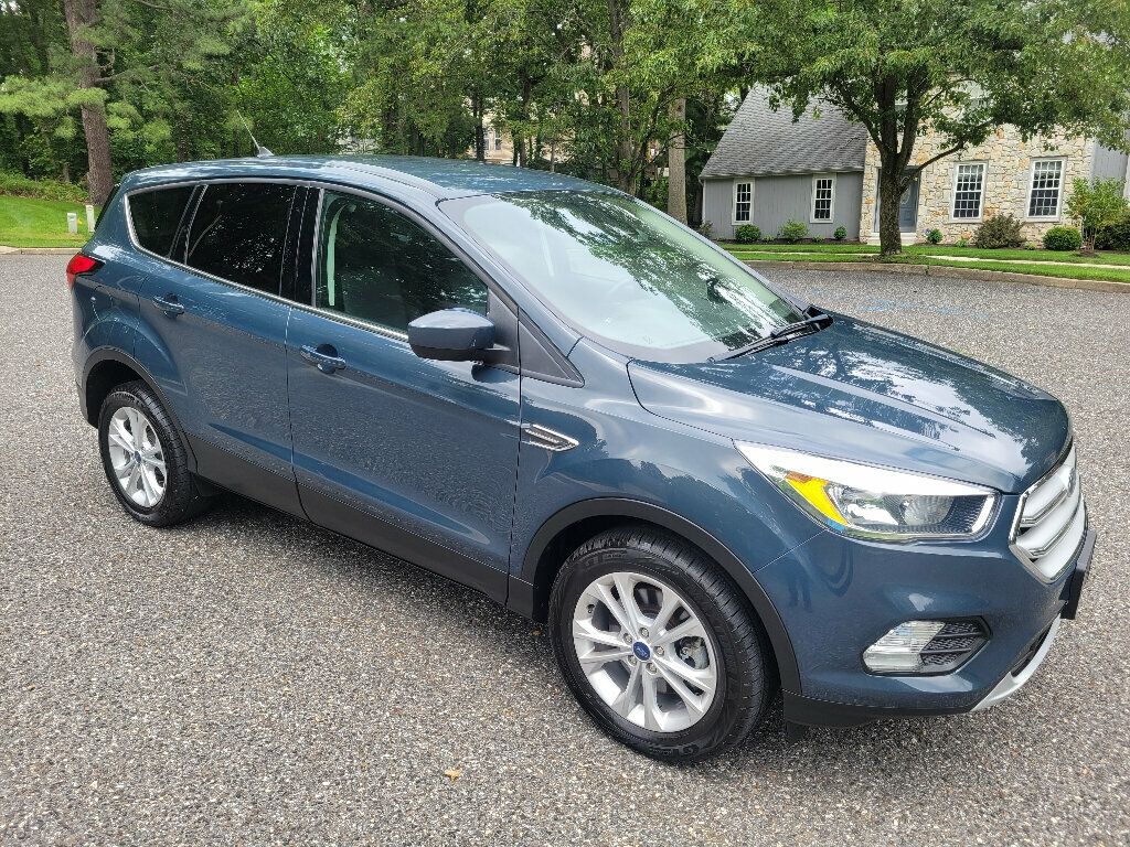 2019 Ford Escape SE photo 7