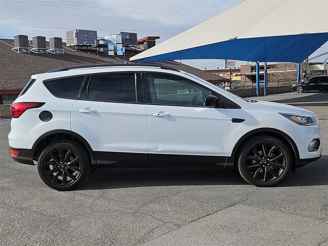 2019 Ford Escape SE FWD - 22773377 - 4