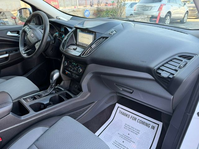 2019 Ford Escape SE FWD - 22991977 - 17