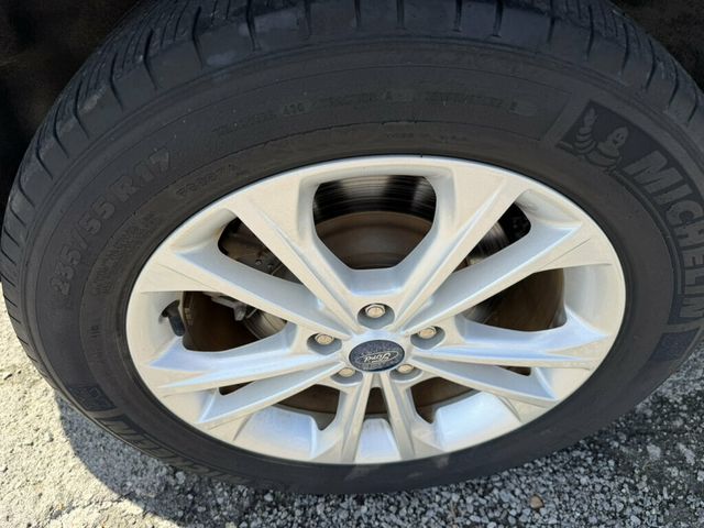 2019 Ford Escape SE FWD - 23081837 - 13