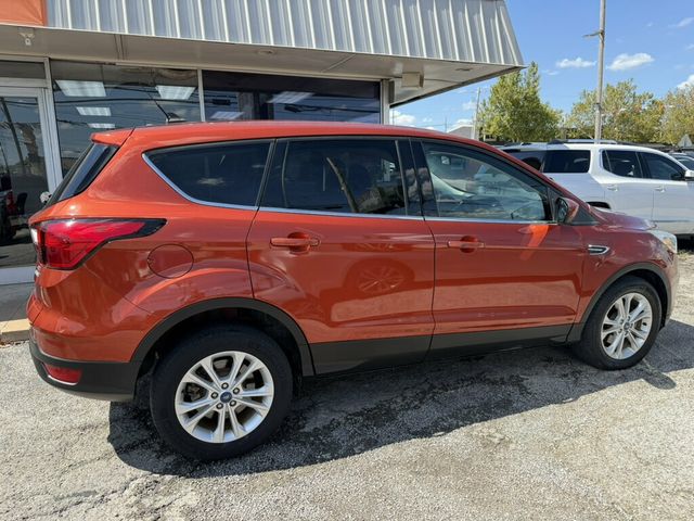 2019 Ford Escape SE FWD - 23081837 - 3