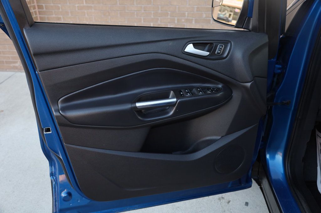 2019 Ford Escape SE photo 13